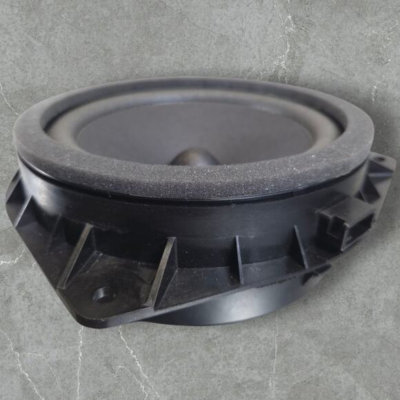 2015-2021 TOYOTA TUNDRA OEM Rear LEFT/RIGHT DOOR Speaker Assembly Radio Single‎ - Picture 5 of 6